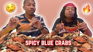🔥SPICY BLUE CRABS MUKBANG 🦀 | SIT, EAT, AND CHAT WITH US| EATING SHOW