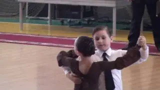 Чемпионат Крыма по бальным танцам 2010 квикстэп ювиналы