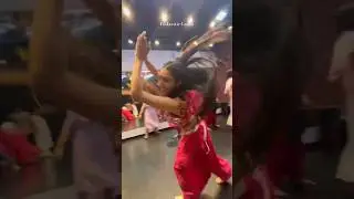 Dholi Taro Garba Step | Best Garba steps | learn garba #garba #shorts #dance