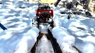 Scx24 deadbolt Snow Crawling