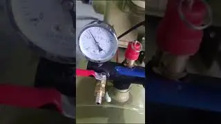 Компрессор поршневой W-0.9/8  7.5kw. Часть 4 (рабочая состояние)