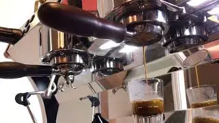 When making espresso, using an ounce cup can help you measure the right amount #Ouncup #CoffeeMaking
