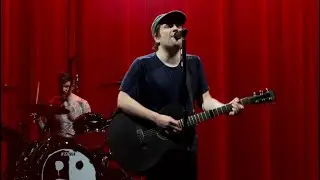 Fall Out Boy LIVE - Young Volcanoes MAGIC 8 BALL (11.02.23) London Night 1