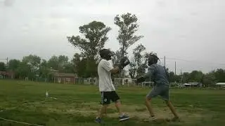 Sparring 5 rounds Guanteo 7 octubre 2024 soy el de blanco