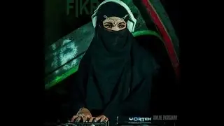 Video DJ Berhijab dari Solo yang Menggunakan Cadar Jadi Viral