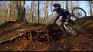 Os Piores Ciclistas - (cycling crash compilation)