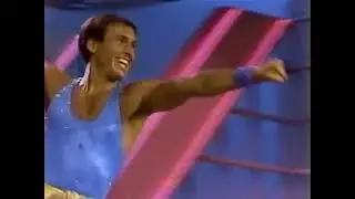 Taylor Swift - Shake It Off feat. 1986 Aerobic champion