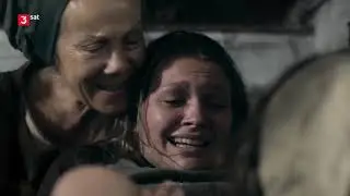 Das Geheimnis der Hebamme (2016): Emma is injured in an accident and loses her child