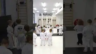 Школа дзюдо Тамерлана Башаева. Группа-3 (3-4 года). Наставник Нурмагомедов Руслан Магомедович