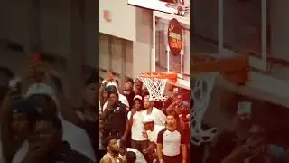 Kyrie can Flight 😳🤯