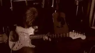 Reine fiske records guitar on Trauma track