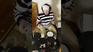 A Blue groove I’ve been playing with. #drumming #drums #drumcover #bluesmusic #drumgroove