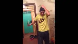 Как надо бить бутылки об голову!!! За ВДВ