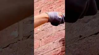 Joint them bricks 