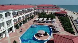 Україна, Бердянськ, Азовське море готельний комплекс Sun Resort.