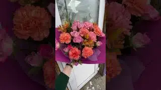 Просто вау эффект.. #упаковка #букет #флористика #цветы #flowers #флористикадляначинающих