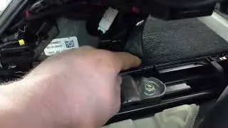 Tesla Model X как снять заднее сидение