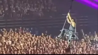 Paul Stanley of Kiss Almost Falls Off the Zip Line!!