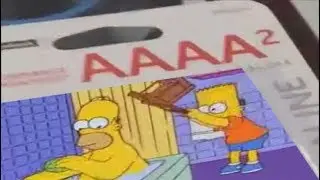 Bart golpea a homero con una silla (versión AA AAA AAAA)