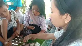ACARA MAKAN-MAKAN DI SAWAH