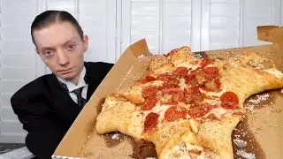Little Caesars NEW 4-Quarter Calzony Review!
