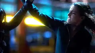 Allegra Garcia vs. Ultraviolet [The Flash - S7E14 - 