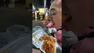 Пробуем странное блюдо во Вьетнаме 