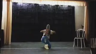 Freestyle by Razya Night! it is Hiphop
