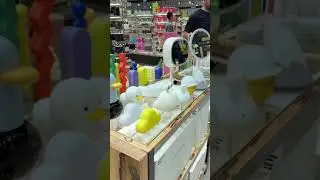 Новый огромный магазин косметики Золотое Яблоко открылось в ТРЦ Грин Сити. Обещали скидки до 50%