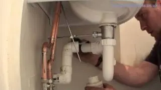 Ep6 Wash Basin Install - Install Waste Pipe and Test - Plumbing Tips