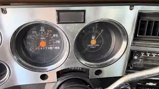 1984 Chevrolet C10 Diesel cold start