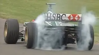 F1 JAGUAR R1-01 Burnout - F1 V10 - Goodwood