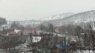 Первомайский снежок на крайнем севере | Ура-Губа 1 мая