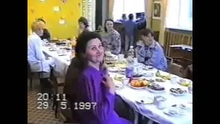 Веселье в самом разгаре The fun is in full swing