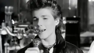 a-ha - The Sun Always Shines on T.V. (Official Video)