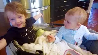 THE BASSINET CAN FIT TWO