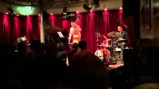 Justin Kauflin trio live at Montmartre april 2015
