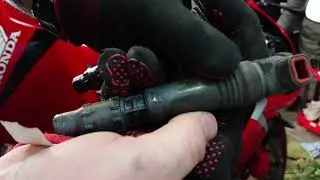 Замер компрессии на примере Honda cbr600f4i