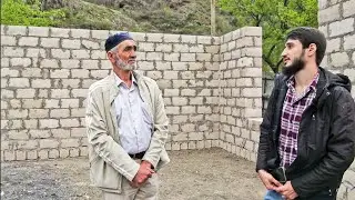 Построить дом в горах Чечни. На какой стадии стройка (включите субтитры в настройках)