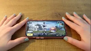 ASMR Playing PUBG Mobile + gum chewing