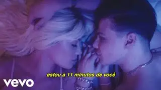 YUNGBLUD, Halsey & Travis Barker - 11 Minutes (Tradução) (Clipe Oficial)