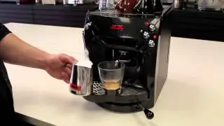 RDL CREAM ELE Espresso Coffee Pod Machine - Making a Caffe Latte