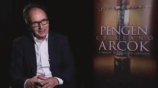 Pengén Csillanó Arcok