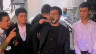Jonli ijro 💯 Oybek Mamadaliyev Toyda Pul olsin #video #shorts #short #jonliijro #qashqadaryo #rek