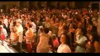 Pagode da Beth Carvalho no Theatro Municipal.wmv