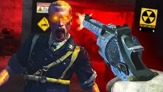 Playing the WORLD'S FIRST EVER! Custom Zombies Map...