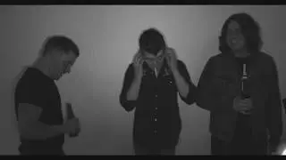Arctic Monkeys - R U Mine? (Live)