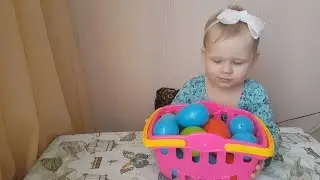Открываем яйца с животными