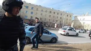 Задержание после митинга сторонников Навального