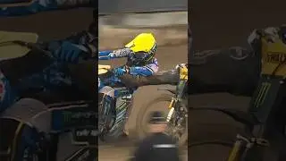 “How’s the Kick Cuz?” 🦵 Tension in Heat 2 #WroclawSGP 2024 | #FIMSpeedwayGP